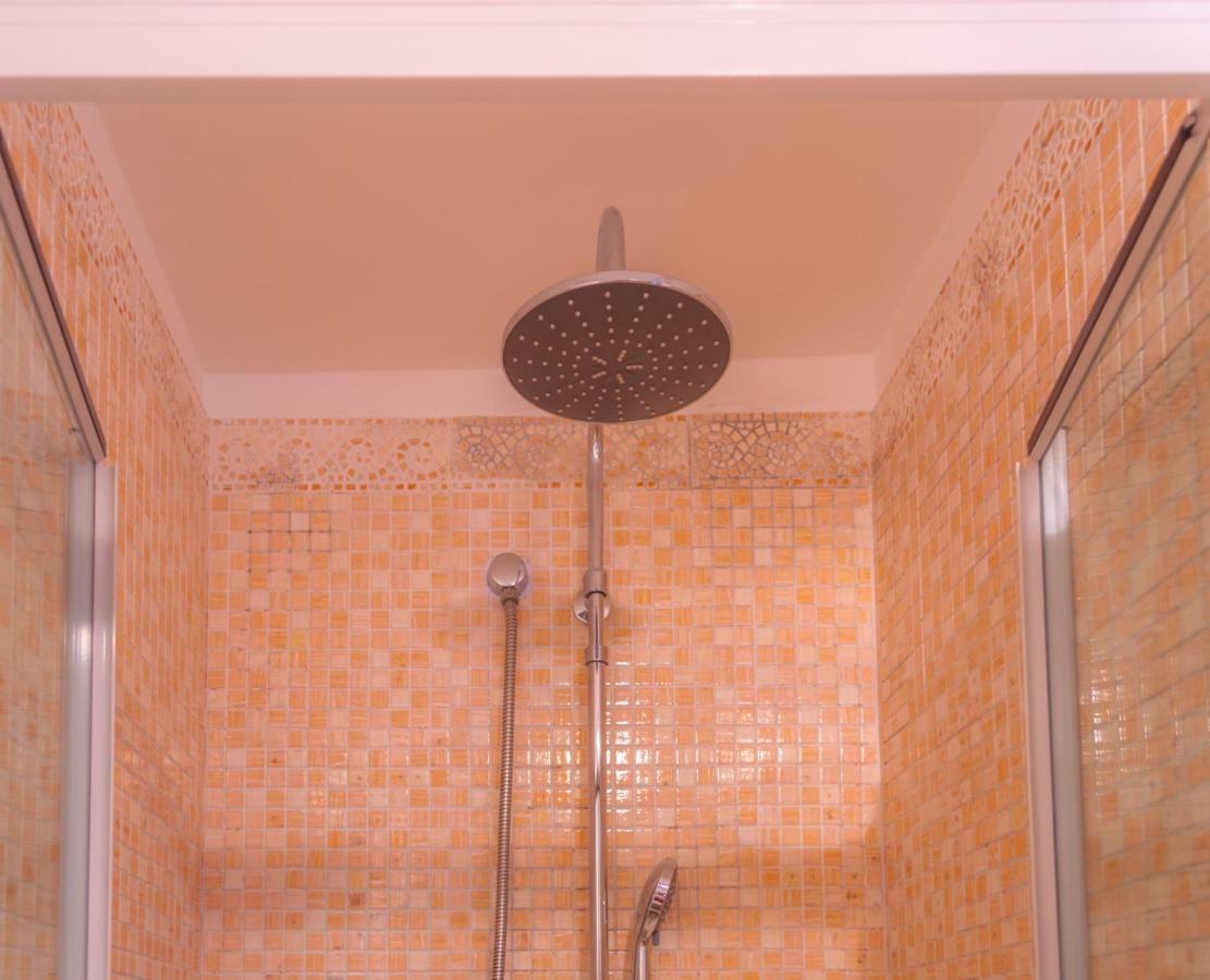 Melo Accommodations Apartment Abbrescia Bari Exteriör bild